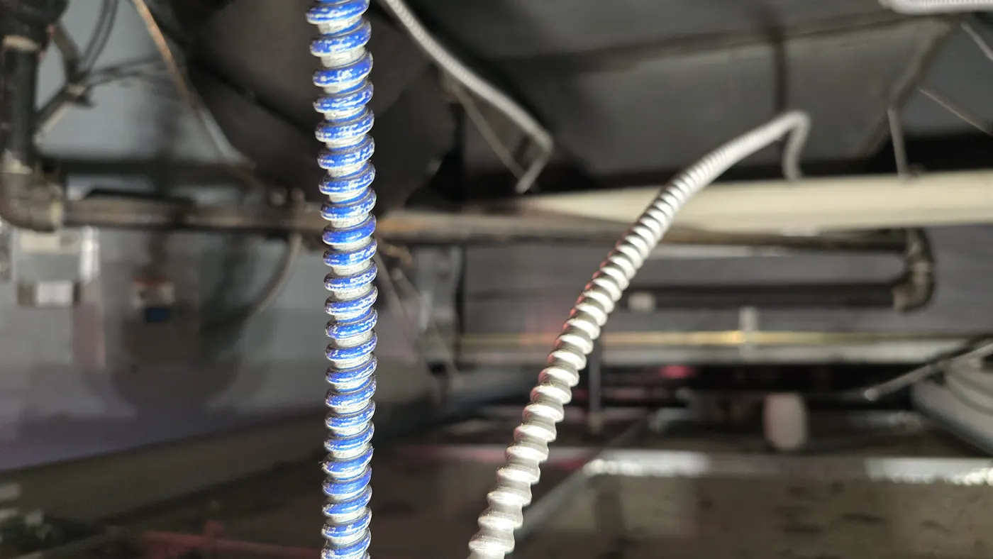 Mixed mechanical, electrical and plumbing services in a ceiling void