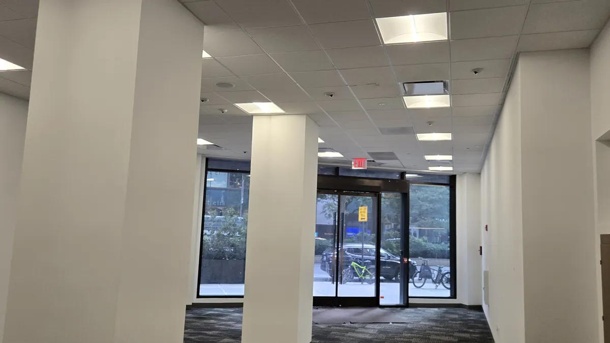 Broadway, Lincoln Square, New York - commercial site surveyed by Alturascope