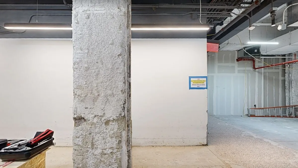 Fifth Avenue, New York - commercial site surveyed by Alturascope